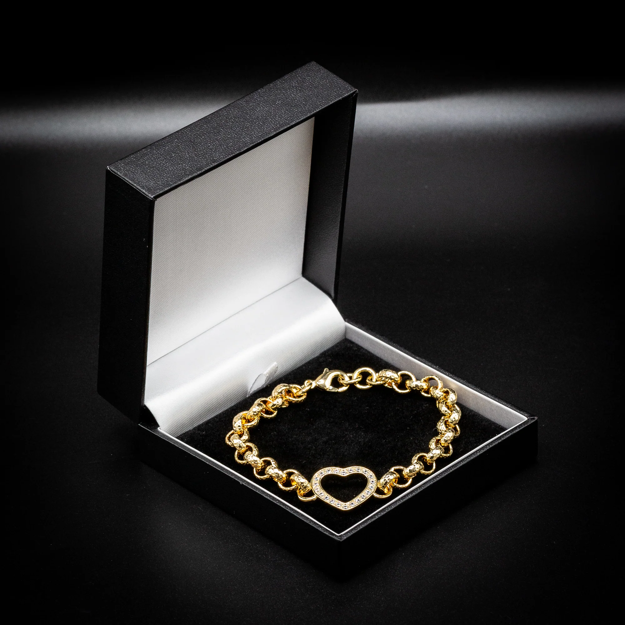 8mm Gold Open Heart Belcher Bracelet Stones 8/8.5 Inch - Image 5