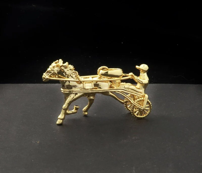 Gold Sulky Gypsy Horse Racing 3D Pendant (Chain Not Included) - Image 4