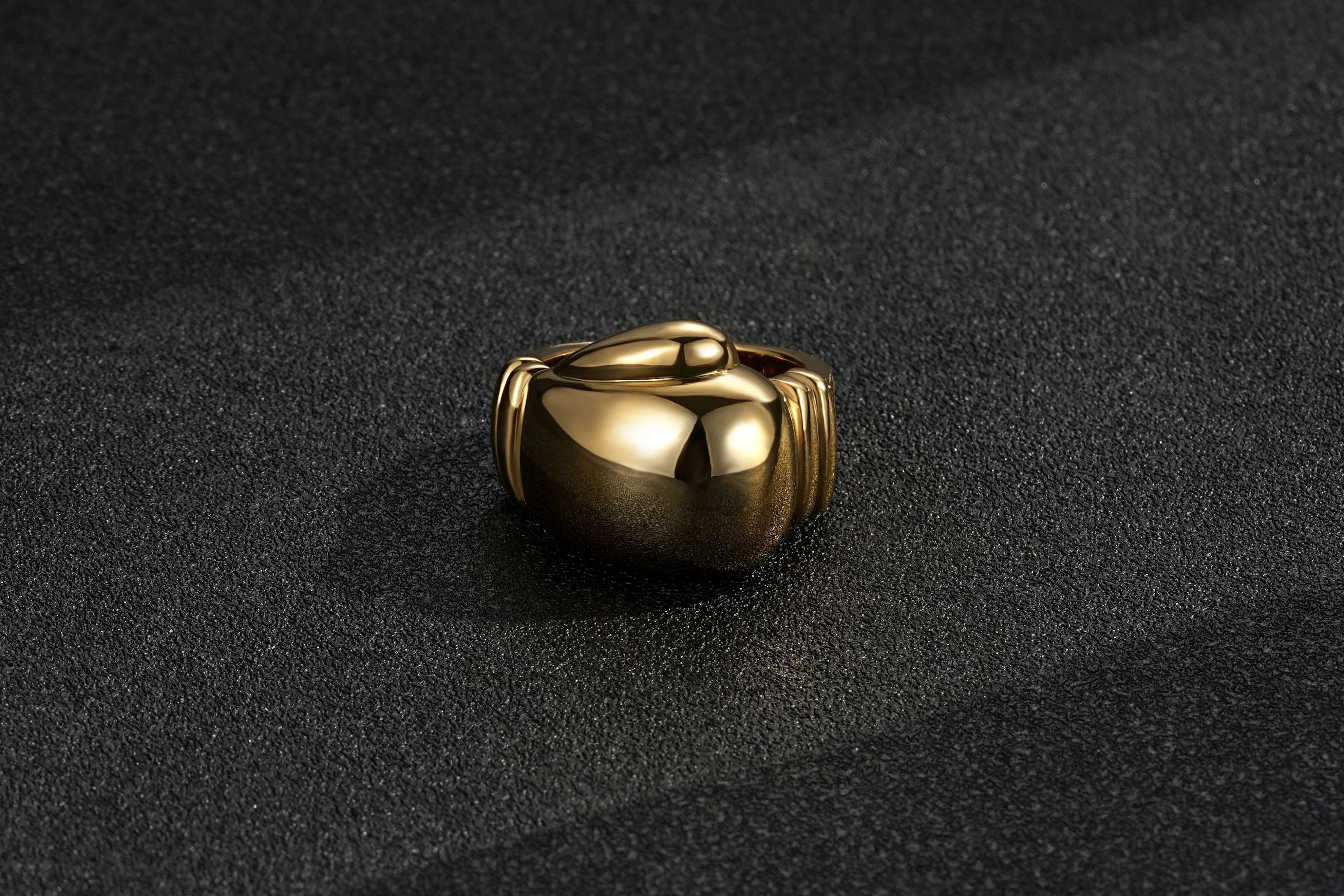 Gold Heavy Boxing Glove Signet Ring - Image 3