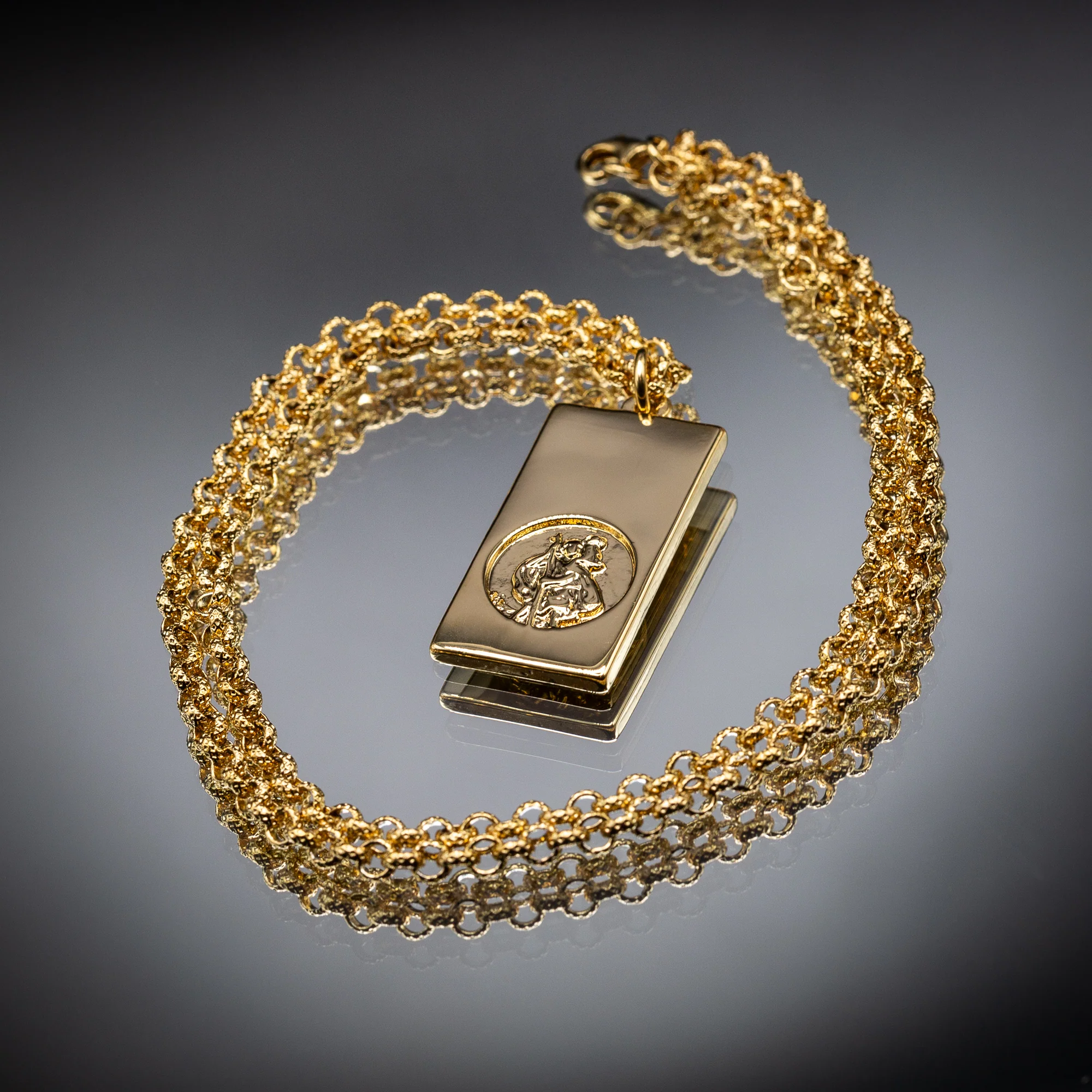 9ct Gold St Christopher Ingot Pendant - Image 5