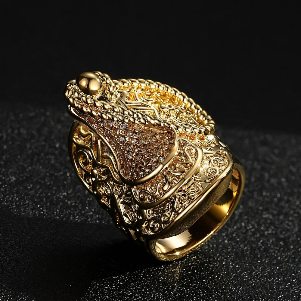 Gold XXXL Saddle Ring with Stones - Image 4
